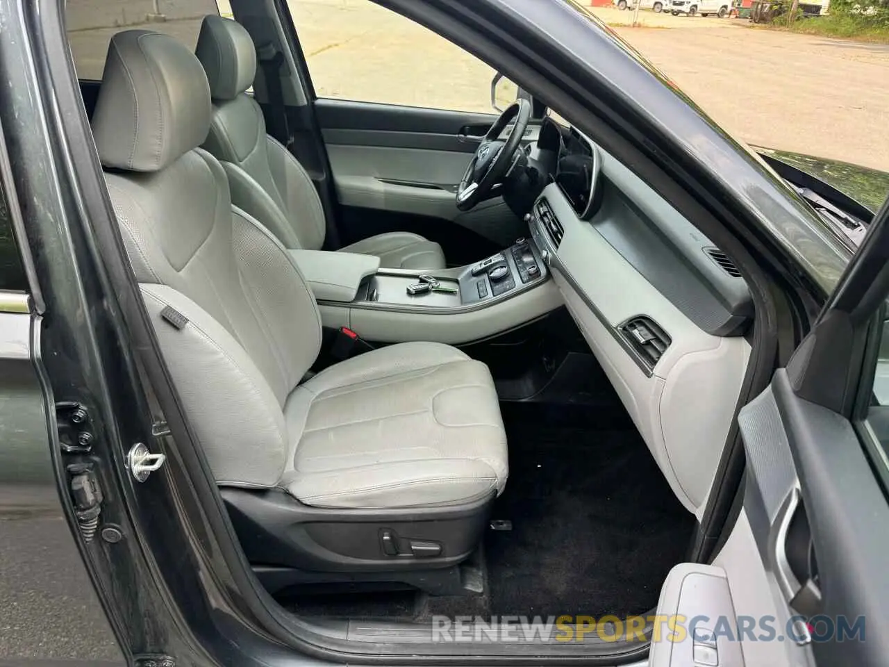 5 Photograph of a damaged car KM8R4DHE0LU066303 HYUNDAI PALISADE 2020