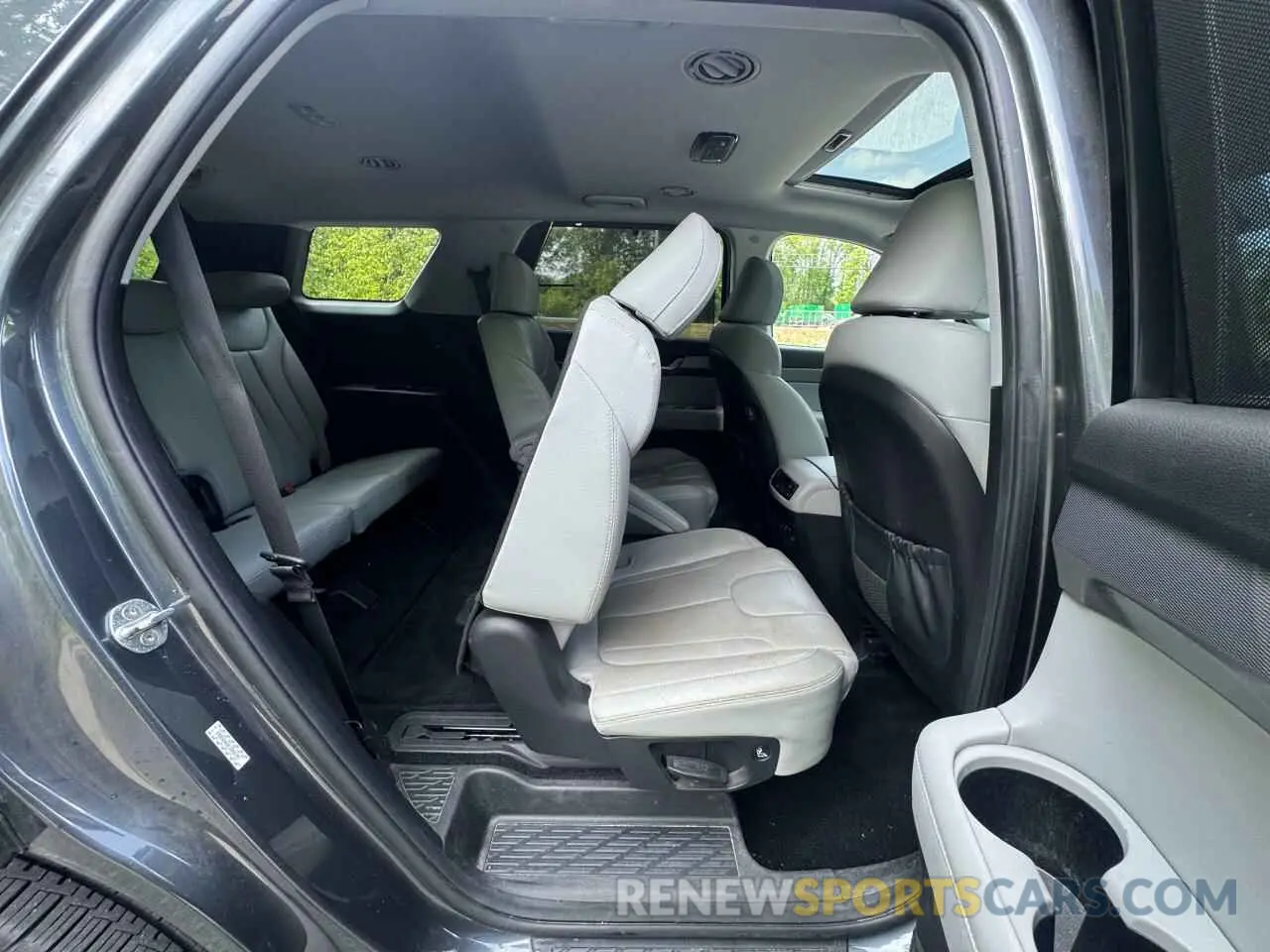 6 Photograph of a damaged car KM8R4DHE0LU066303 HYUNDAI PALISADE 2020
