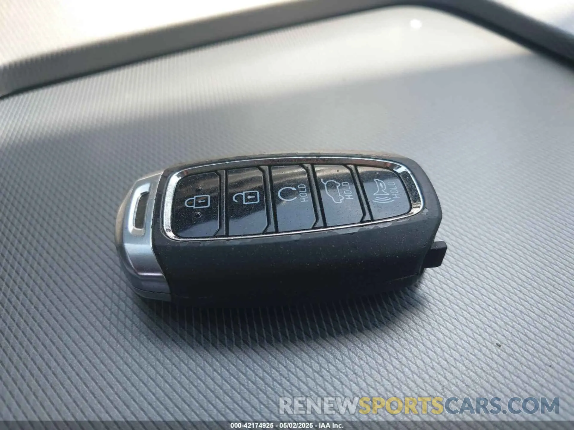 11 Photograph of a damaged car KM8R4DHE0LU168653 HYUNDAI PALISADE 2020