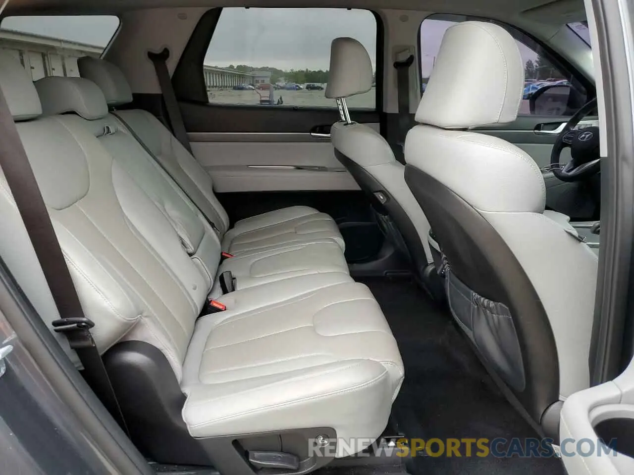 11 Photograph of a damaged car KM8R4DHE7LU169377 HYUNDAI PALISADE 2020