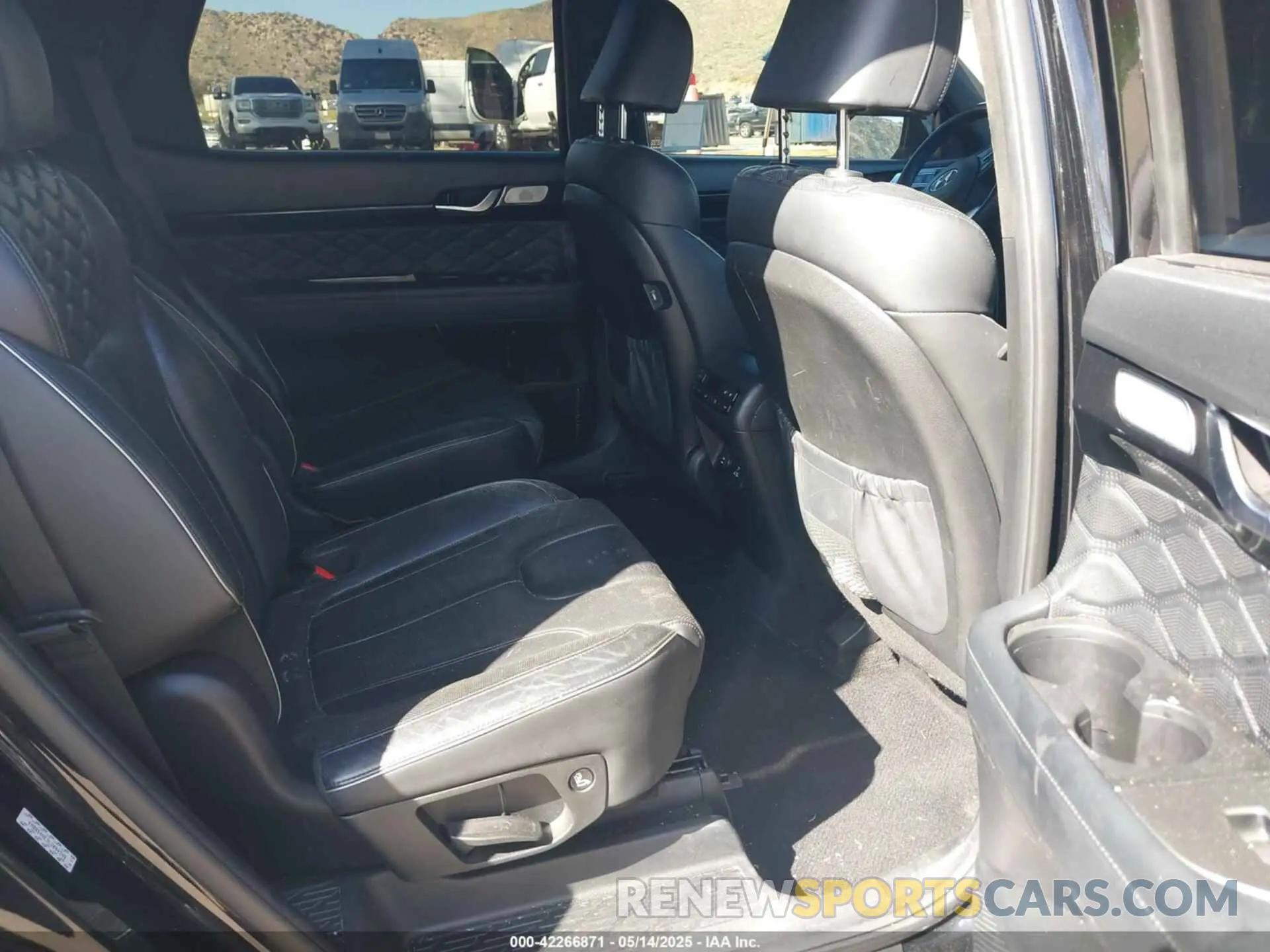 8 Photograph of a damaged car KM8R54HE3LU094349 HYUNDAI PALISADE 2020