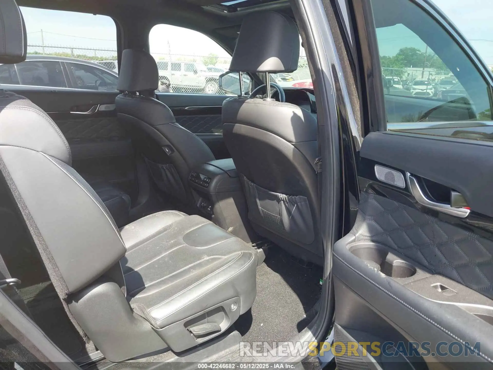 8 Photograph of a damaged car KM8R5DHE2LU155397 HYUNDAI PALISADE 2020