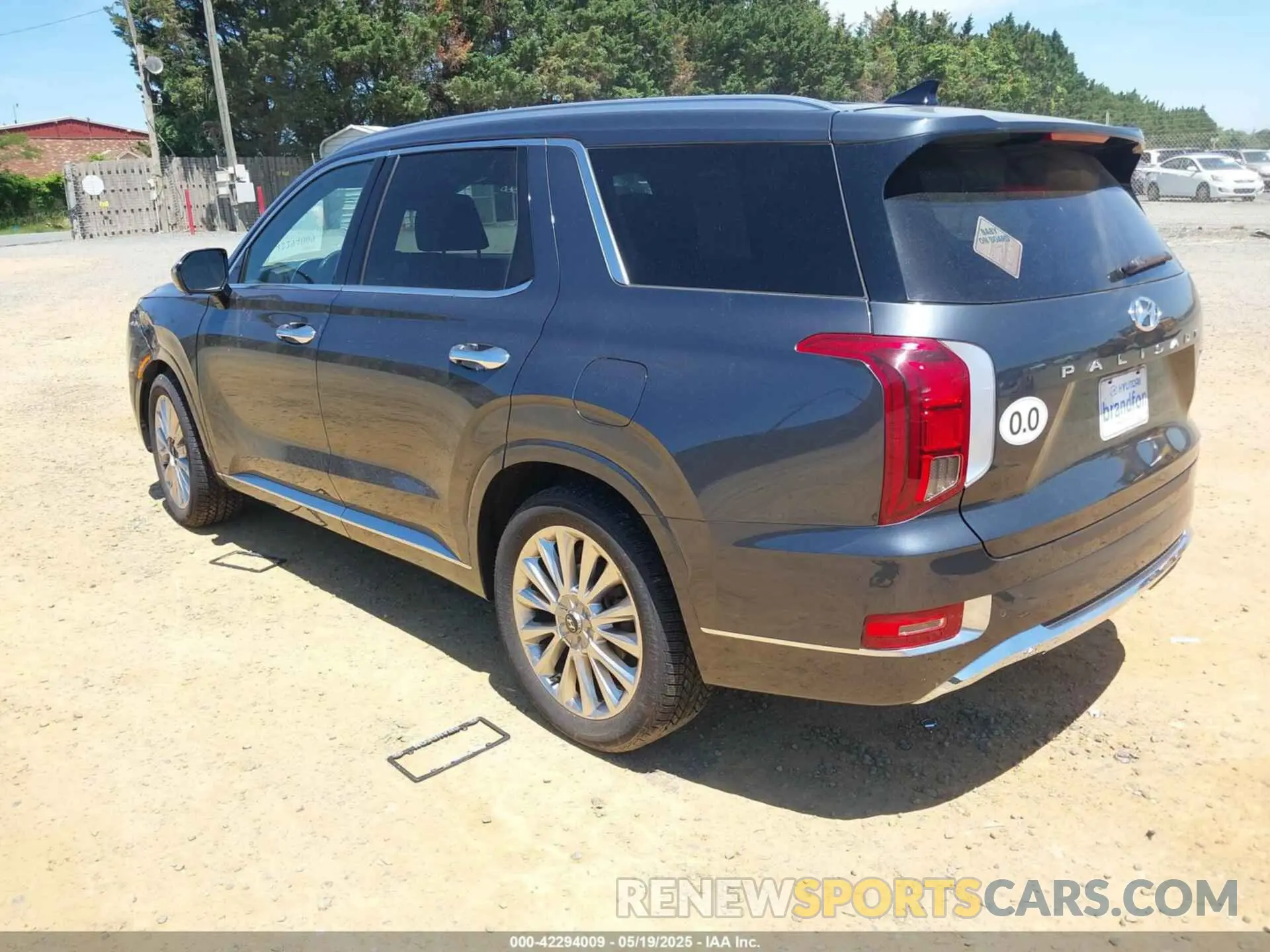 3 Photograph of a damaged car KM8R5DHE4LU082503 HYUNDAI PALISADE 2020