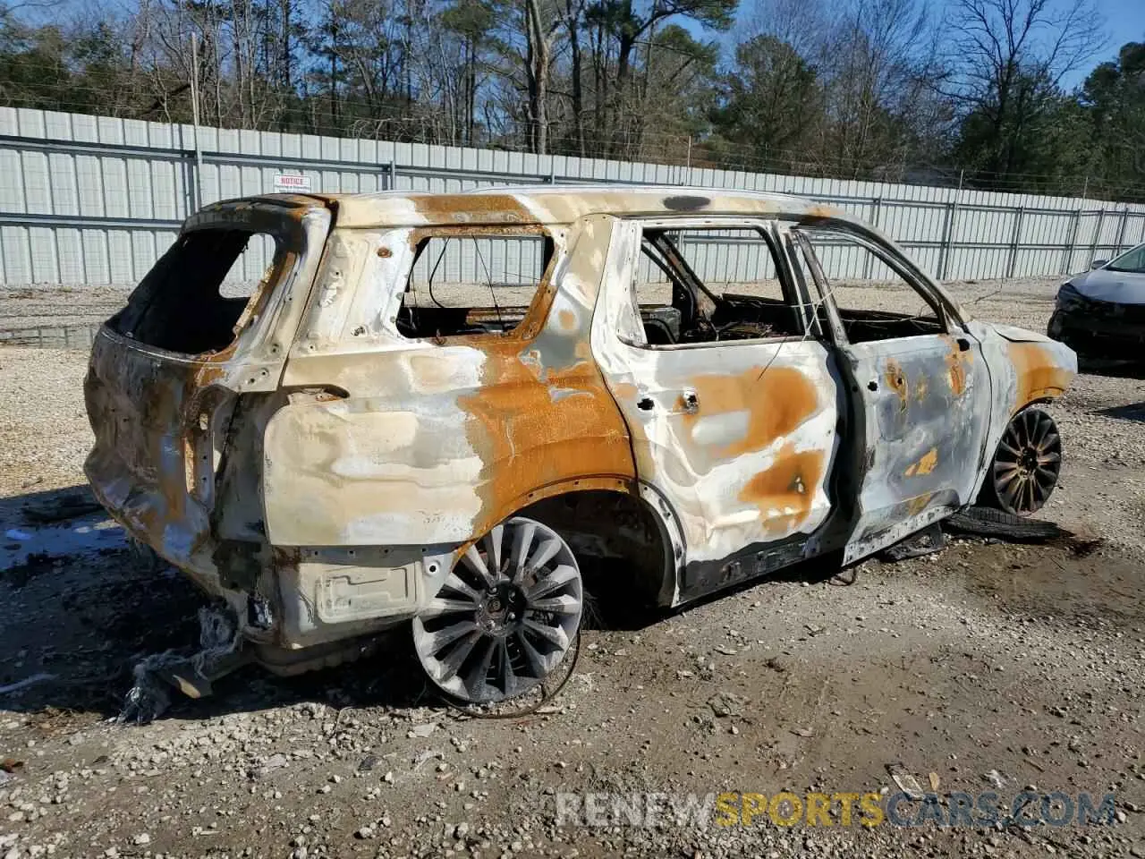 3 Photograph of a damaged car KM8R5DHE4LU102779 HYUNDAI PALISADE 2020