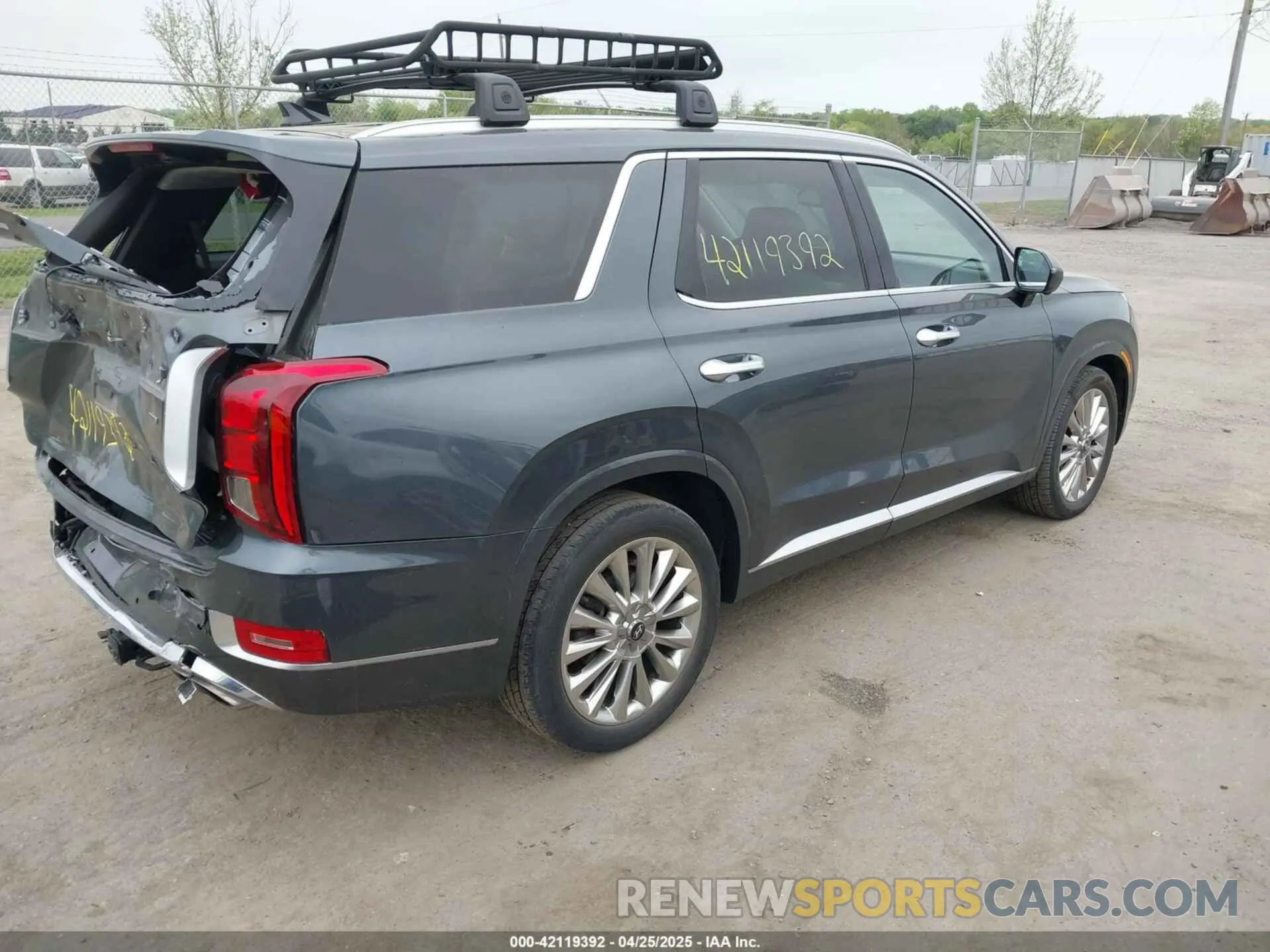 4 Photograph of a damaged car KM8R5DHE4LU124555 HYUNDAI PALISADE 2020