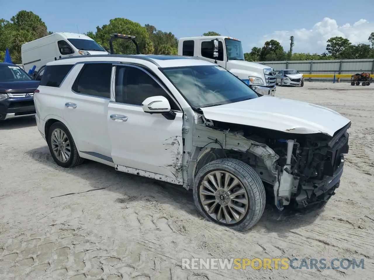 4 Photograph of a damaged car KM8R5DHE5LU050126 HYUNDAI PALISADE 2020