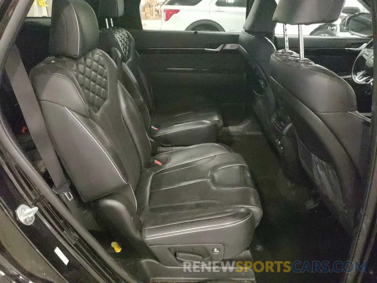 11 Photograph of a damaged car KM8R5DHE5LU115198 HYUNDAI PALISADE 2020