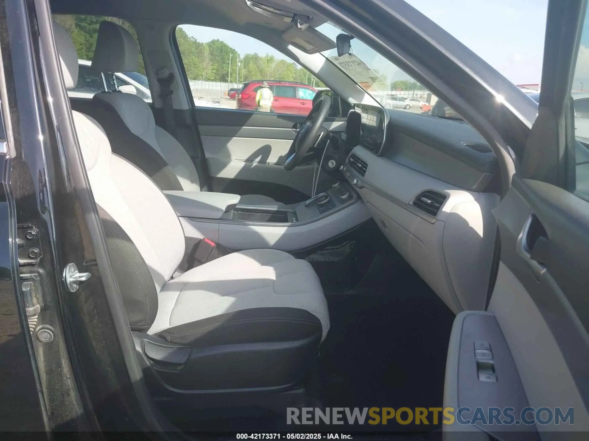 5 Photograph of a damaged car KM8R14HE6MU330683 HYUNDAI PALISADE 2021