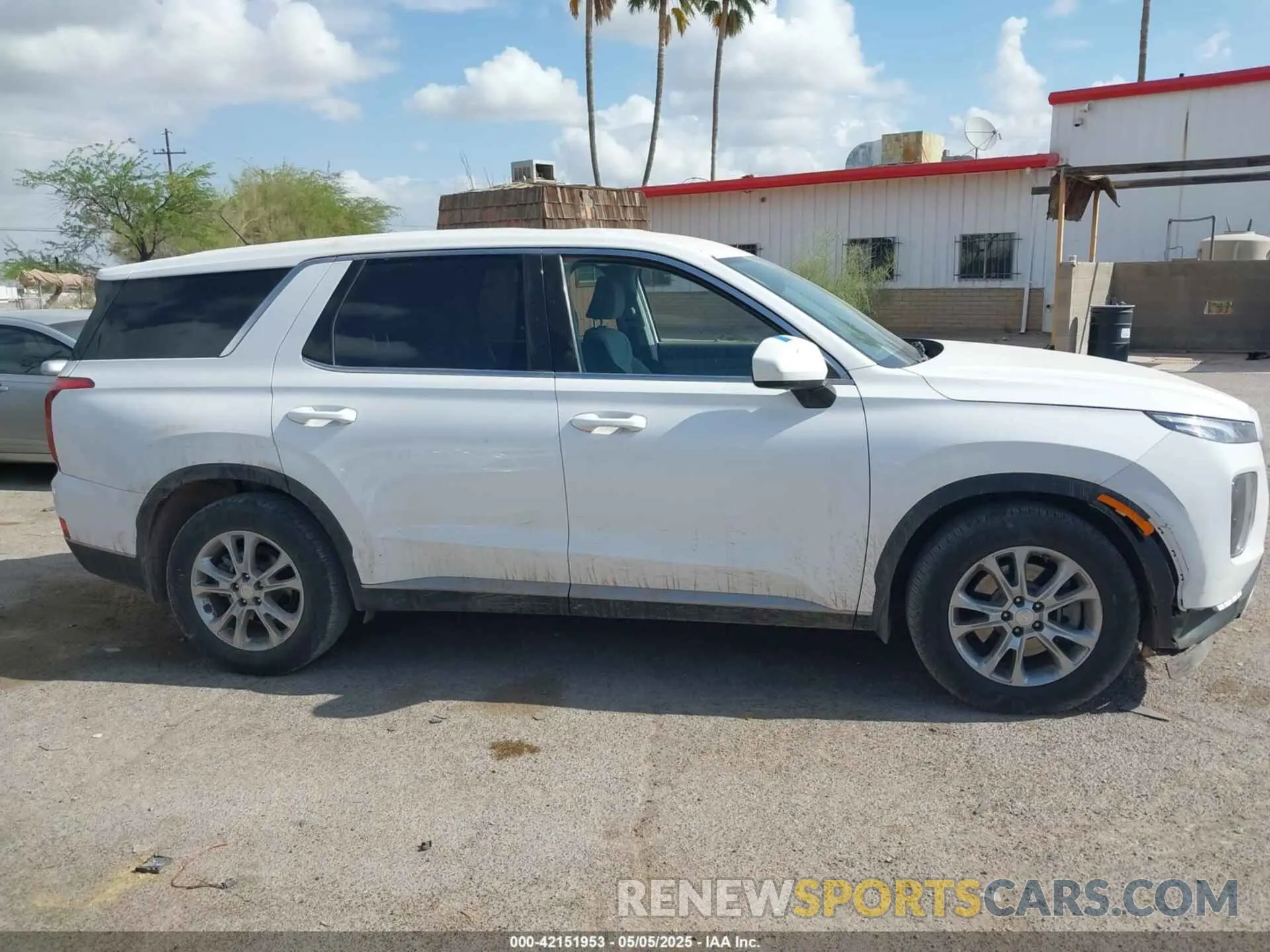 13 Photograph of a damaged car KM8R1DHE7MU209385 HYUNDAI PALISADE 2021