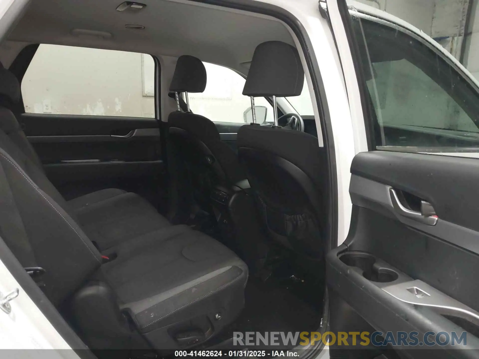 8 Photograph of a damaged car KM8R1DHE8MU206303 HYUNDAI PALISADE 2021