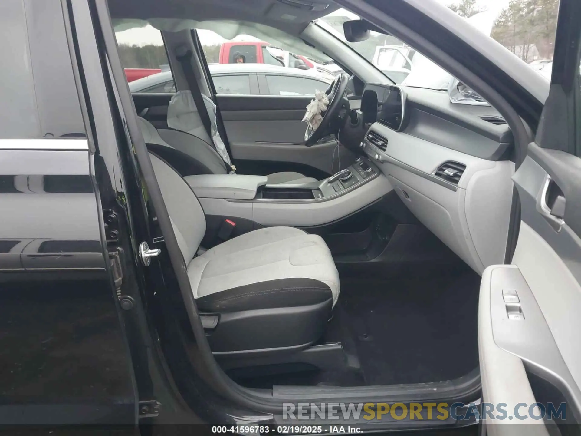 5 Photograph of a damaged car KM8R34HE0MU240956 HYUNDAI PALISADE 2021