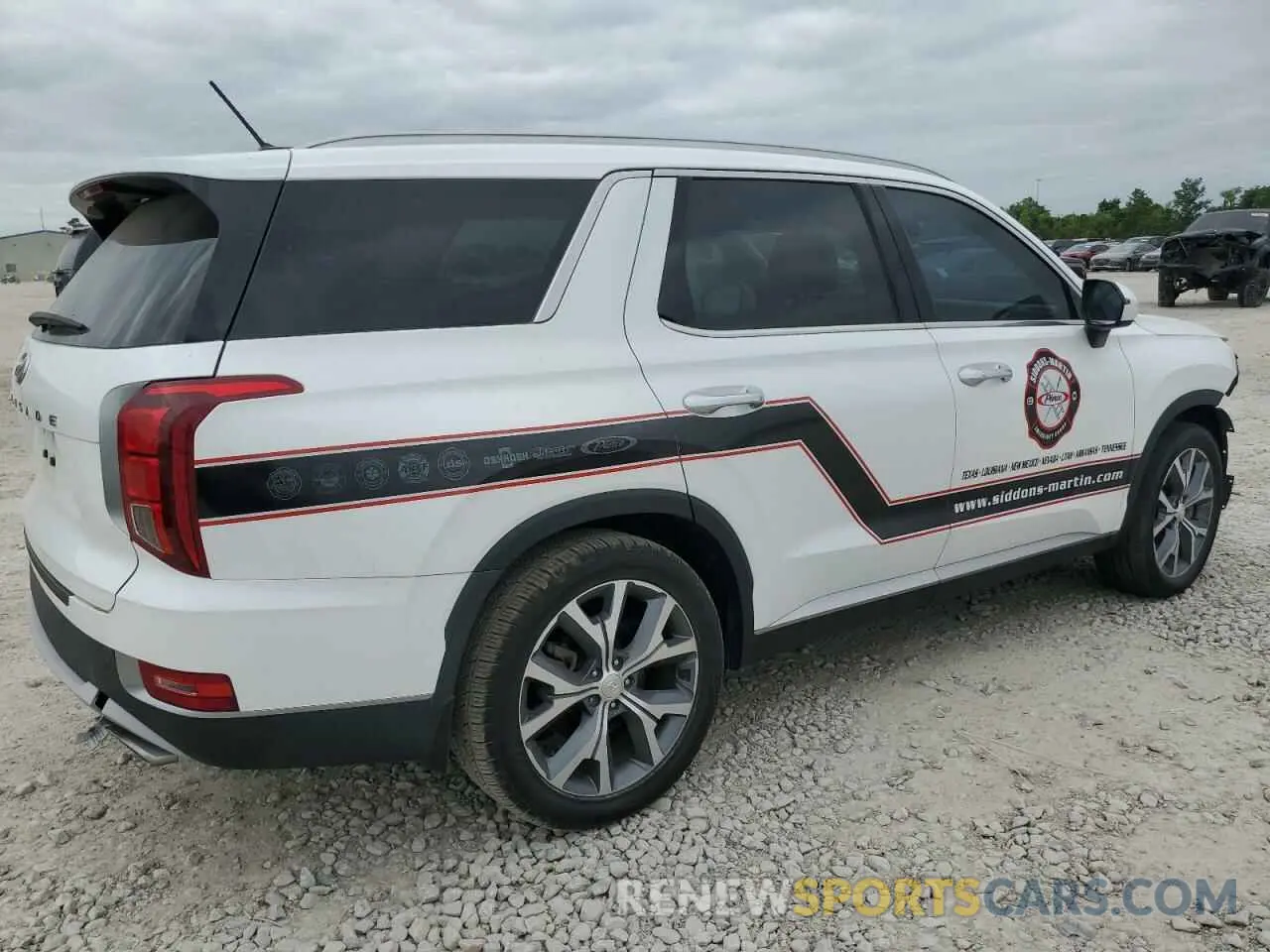3 Photograph of a damaged car KM8R34HE4MU335519 HYUNDAI PALISADE 2021