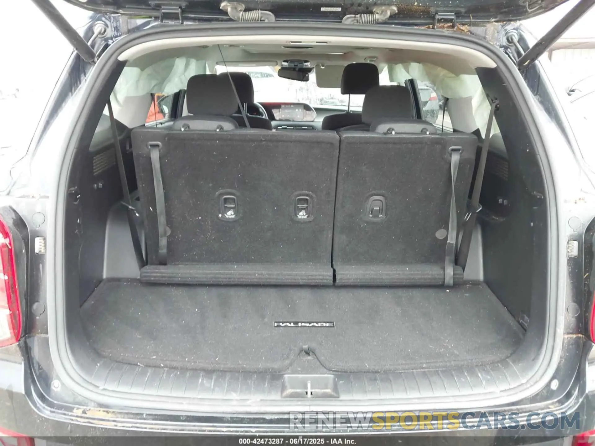 12 Photograph of a damaged car KM8R34HE5MU223022 HYUNDAI PALISADE 2021