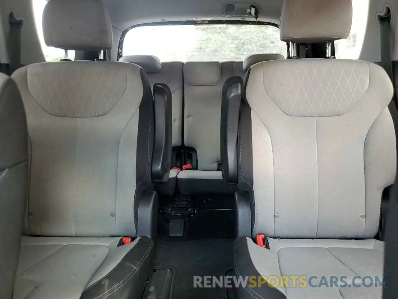 10 Photograph of a damaged car KM8R34HE5MU285388 HYUNDAI PALISADE 2021