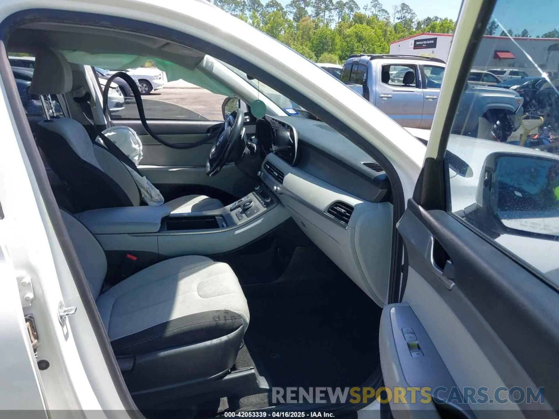 5 Photograph of a damaged car KM8R34HE5MU307938 HYUNDAI PALISADE 2021