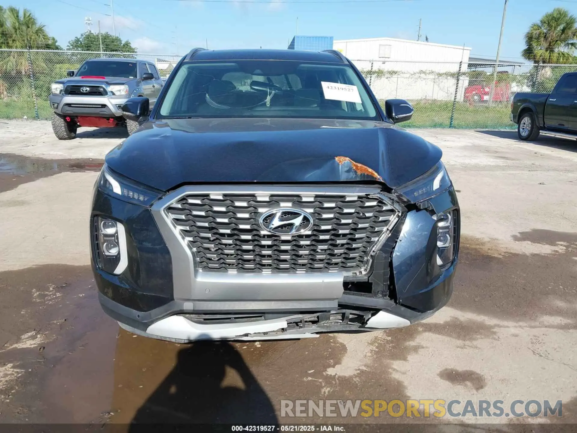 11 Photograph of a damaged car KM8R34HEXMU227132 HYUNDAI PALISADE 2021