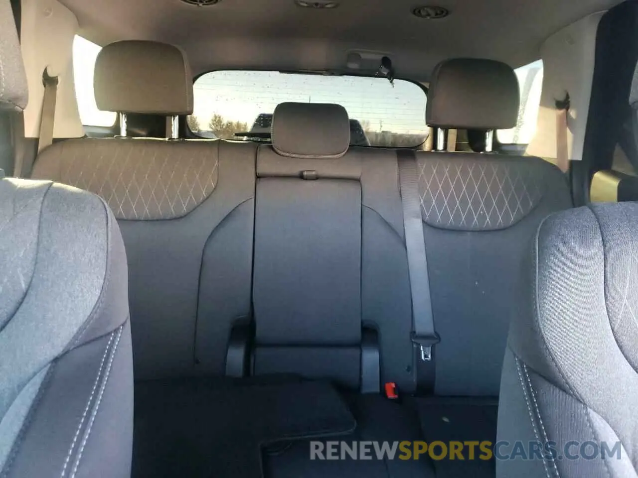 10 Photograph of a damaged car KM8R3DHE4MU242810 HYUNDAI PALISADE 2021