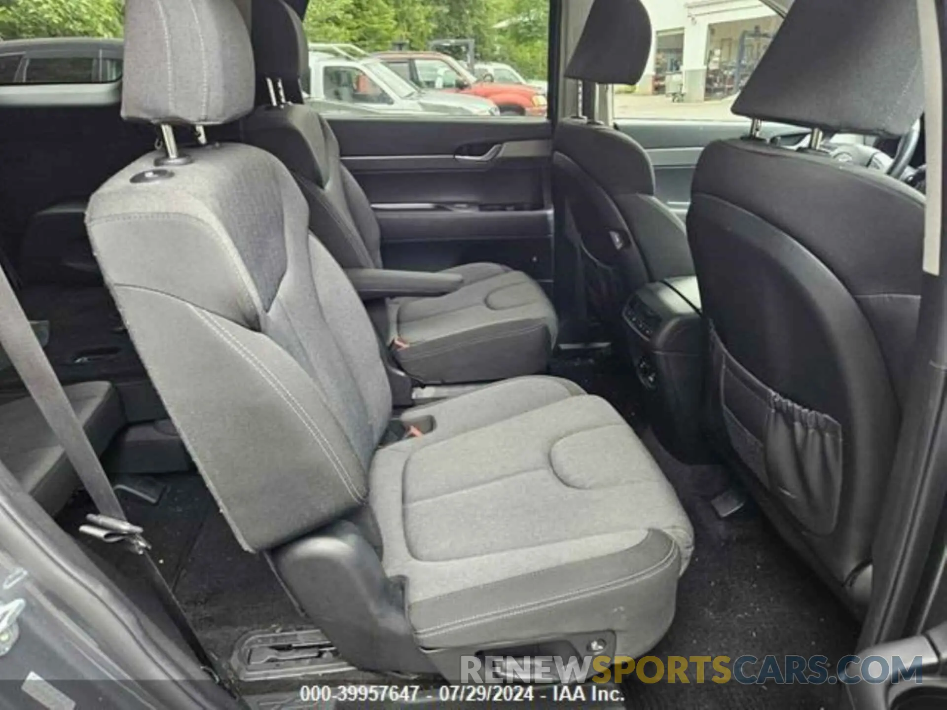 8 Photograph of a damaged car KM8R3DHE6MU309956 HYUNDAI PALISADE 2021