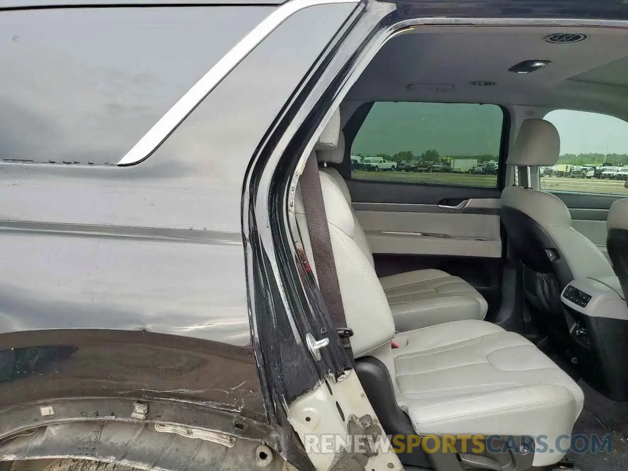 10 Photograph of a damaged car KM8R44HE0MU306306 HYUNDAI PALISADE 2021