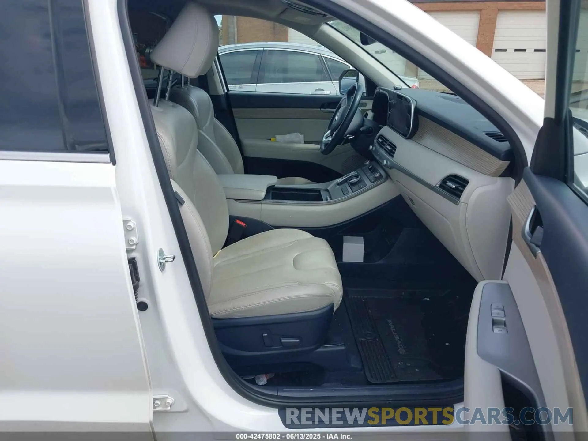 5 Photograph of a damaged car KM8R44HE6MU228291 HYUNDAI PALISADE 2021