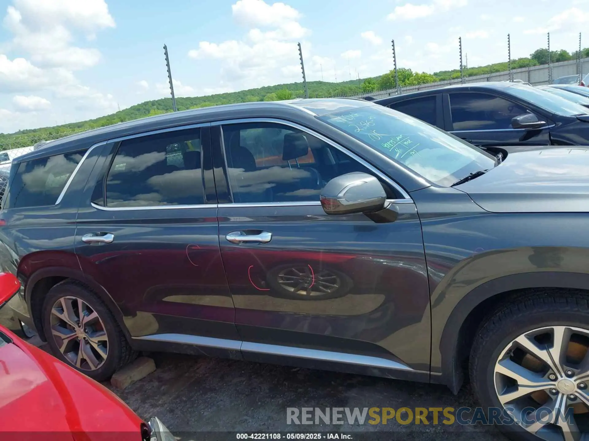 14 Photograph of a damaged car KM8R4DHE2MU184984 HYUNDAI PALISADE 2021