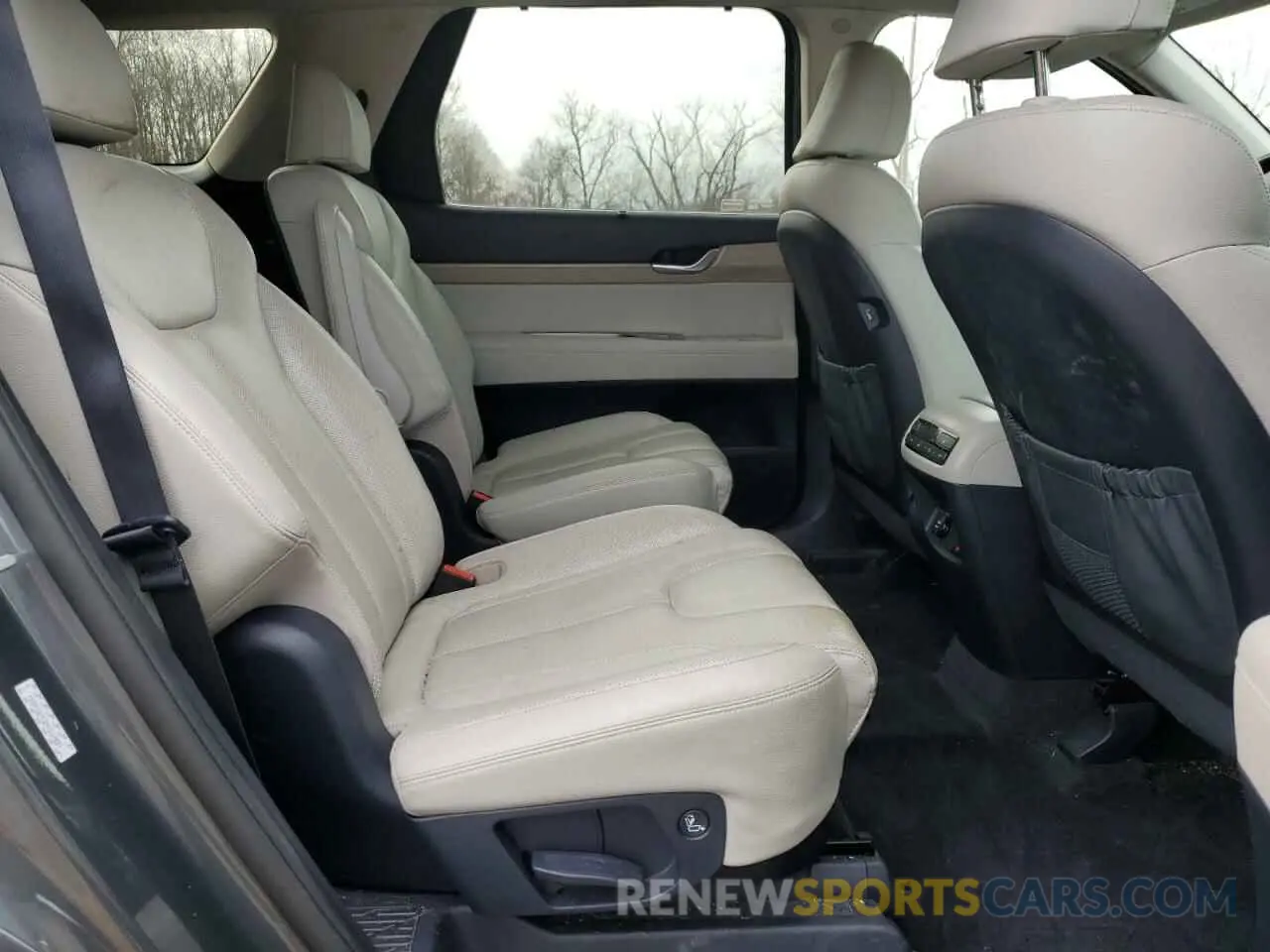 12 Photograph of a damaged car KM8R4DHE5MU312084 HYUNDAI PALISADE 2021