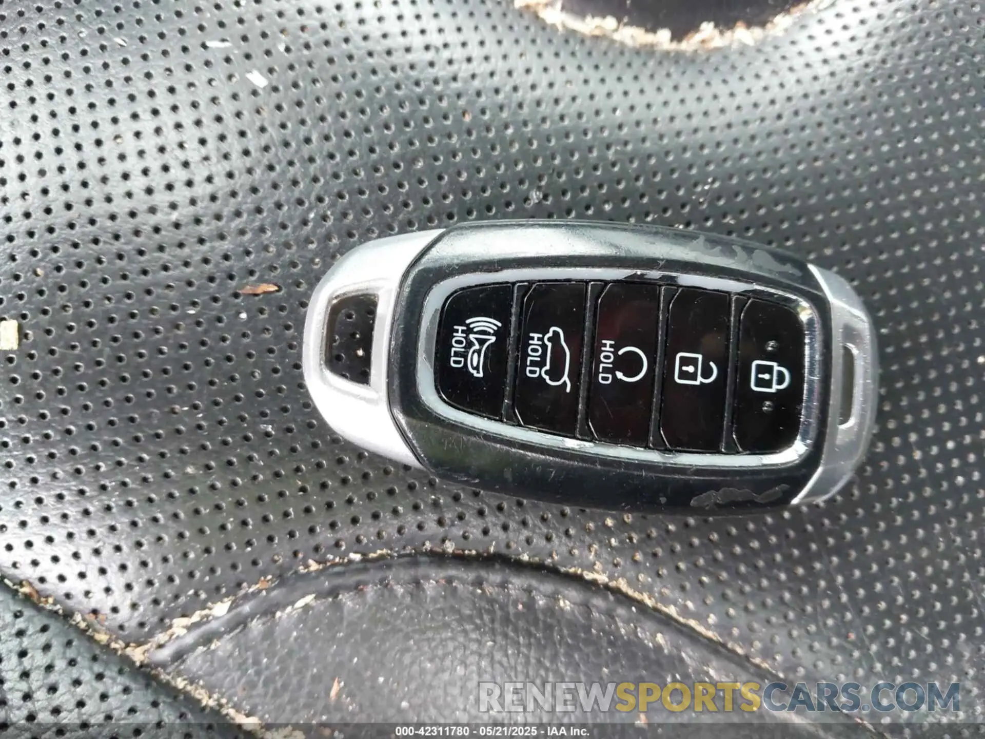 11 Photograph of a damaged car KM8R4DHE7MU192465 HYUNDAI PALISADE 2021