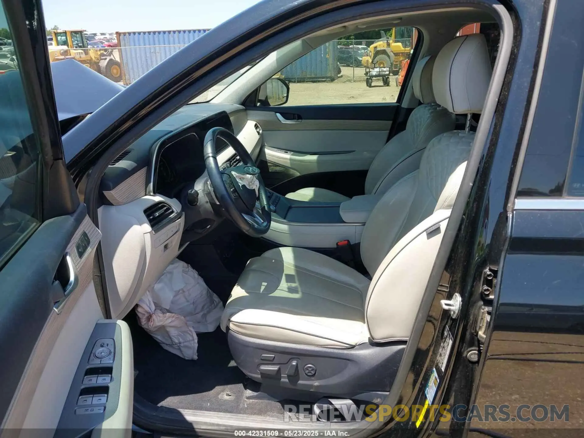 18 Photograph of a damaged car KM8R5DHE1MU295815 HYUNDAI PALISADE 2021