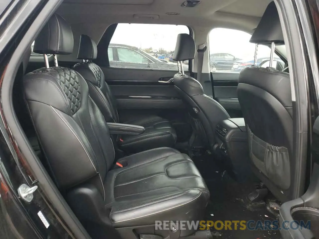 11 Photograph of a damaged car KM8R5DHE4MU274893 HYUNDAI PALISADE 2021