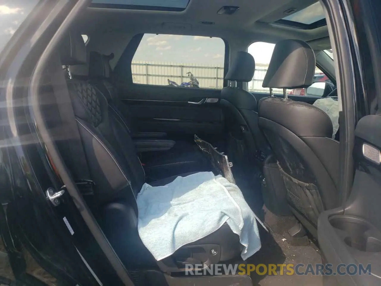 11 Photograph of a damaged car KM8R5DHE5MU331456 HYUNDAI PALISADE 2021