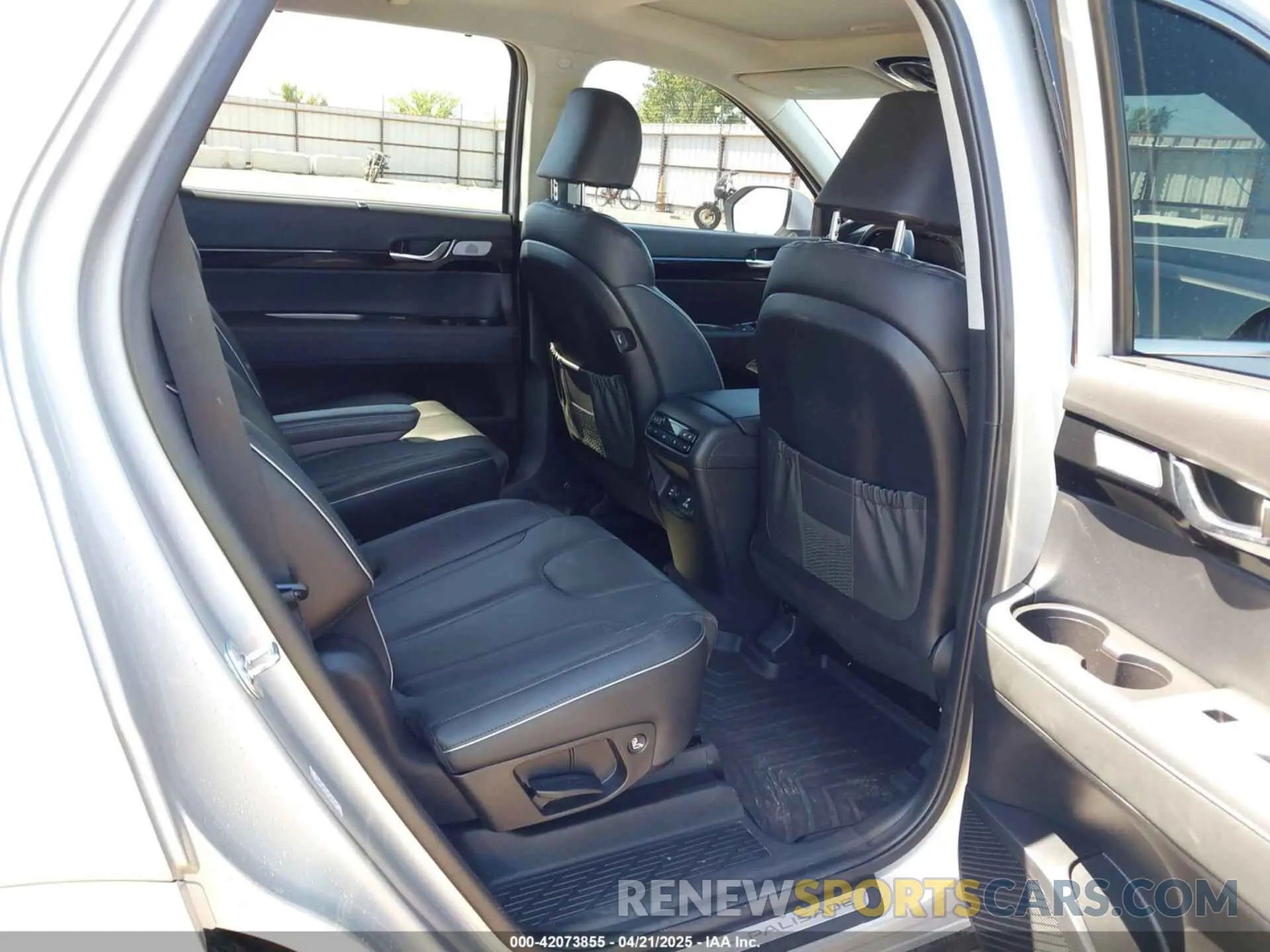8 Photograph of a damaged car KM8R5DHE7MU326887 HYUNDAI PALISADE 2021