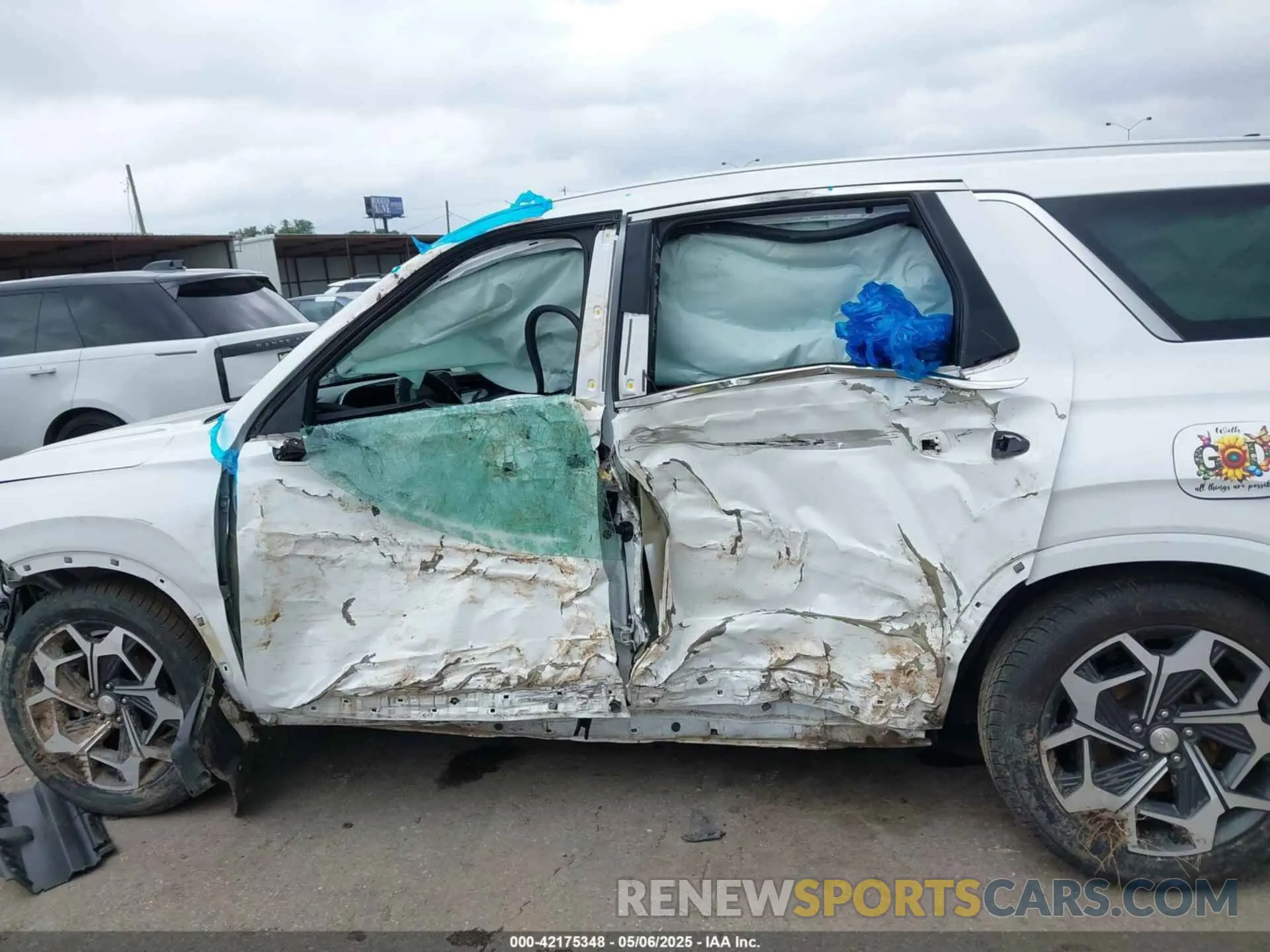 14 Photograph of a damaged car KM8R74HEXMU256974 HYUNDAI PALISADE 2021