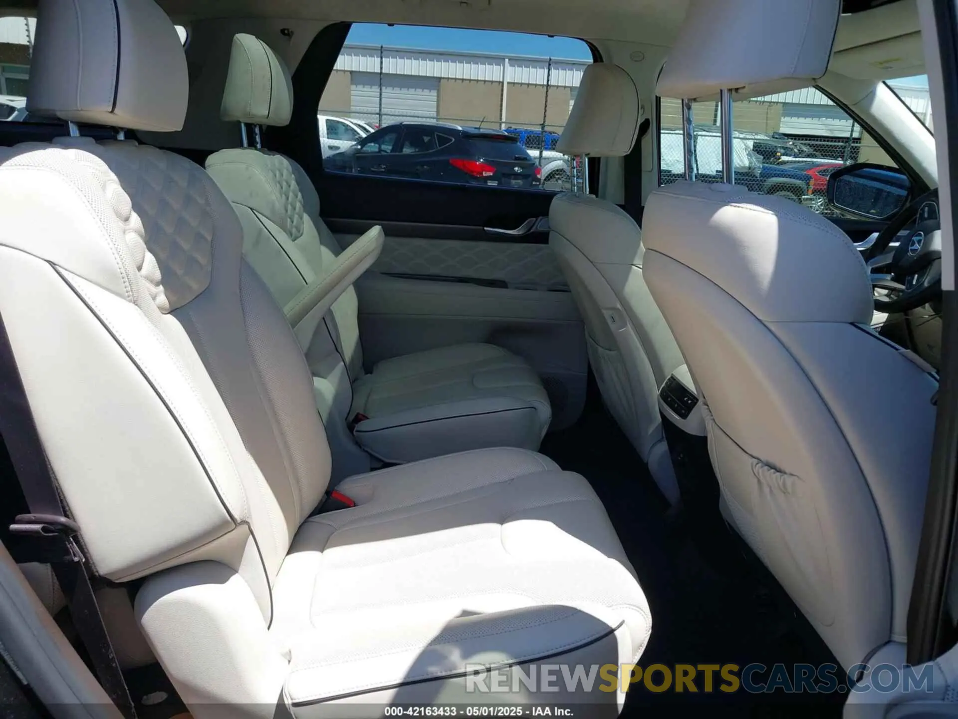 8 Photograph of a damaged car KM8R7DHE0MU206472 HYUNDAI PALISADE 2021