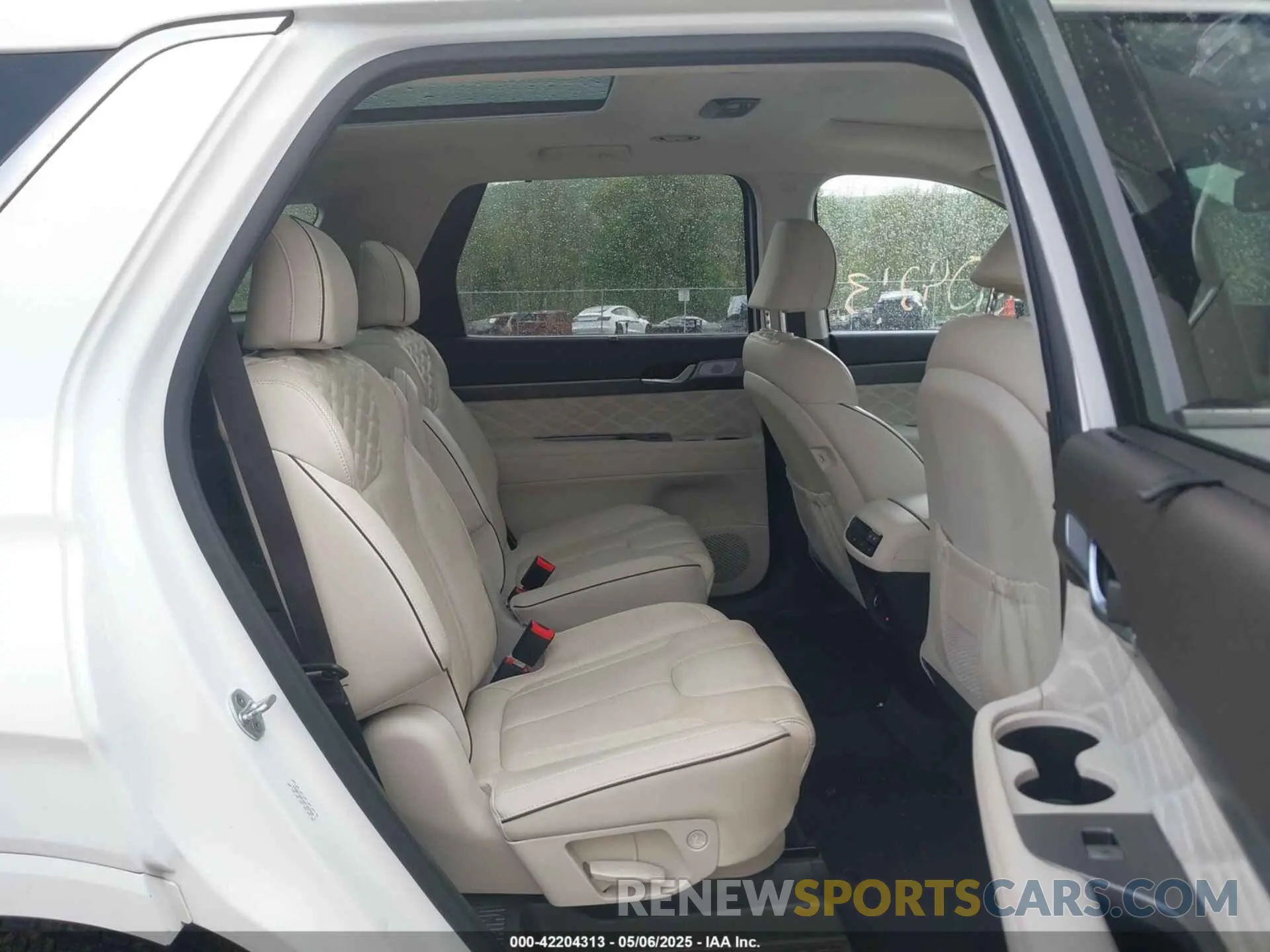 8 Photograph of a damaged car KM8R7DHEXMU183458 HYUNDAI PALISADE 2021