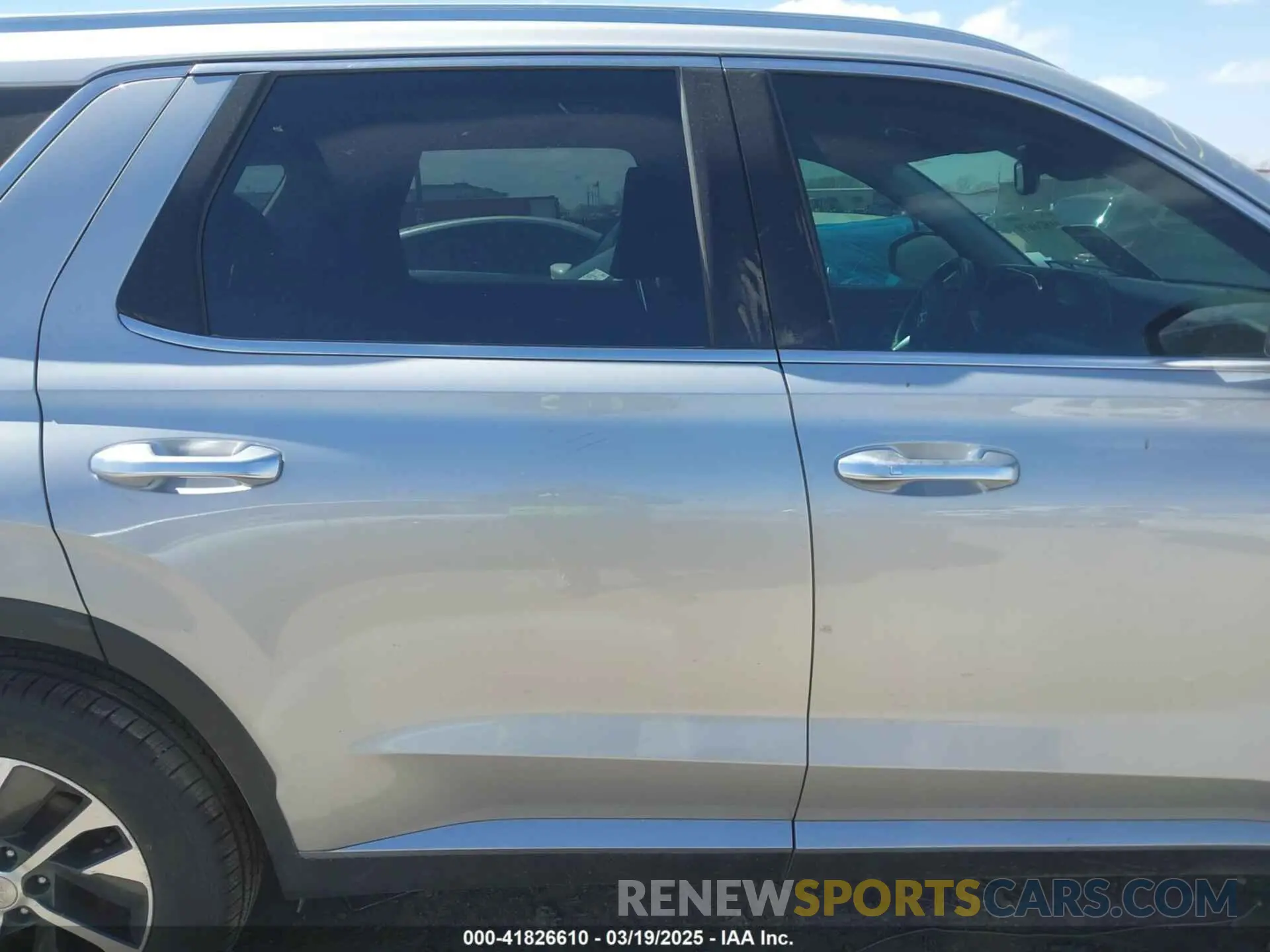 13 Photograph of a damaged car KM8R24HE1NU373472 HYUNDAI PALISADE 2022