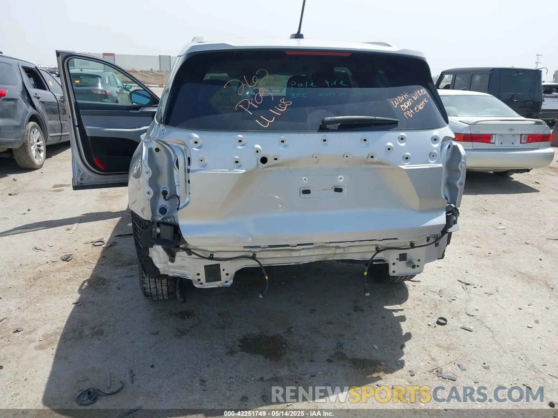 6 Photograph of a damaged car KM8R24HE9NU347959 HYUNDAI PALISADE 2022