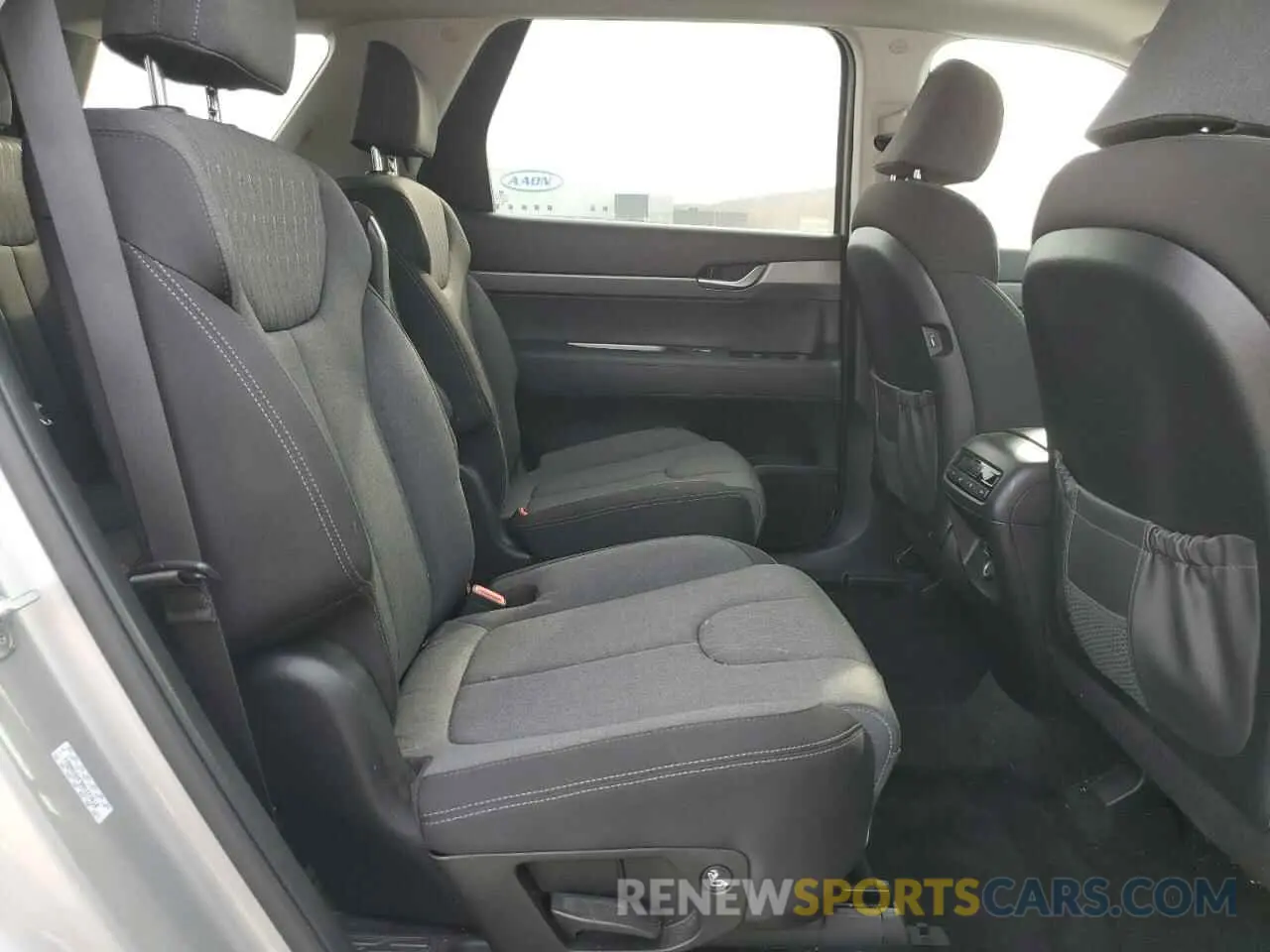 12 Photograph of a damaged car KM8R24HE9NU373610 HYUNDAI PALISADE 2022
