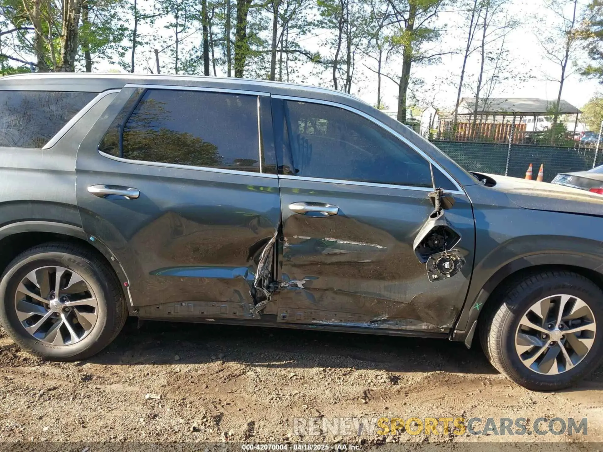 13 Photograph of a damaged car KM8R2DHE3NU471354 HYUNDAI PALISADE 2022
