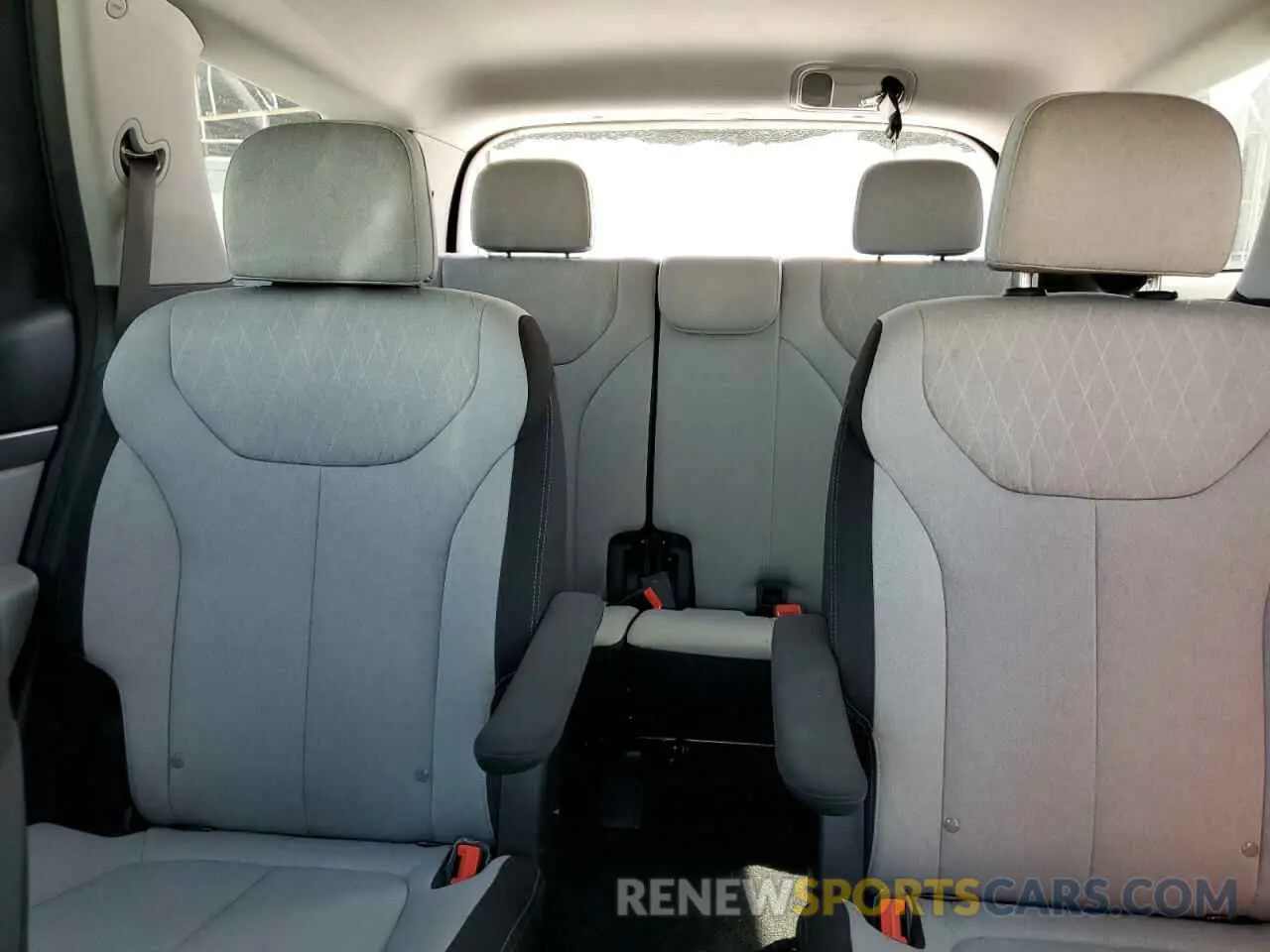 10 Photograph of a damaged car KM8R2DHE8NU464299 HYUNDAI PALISADE 2022