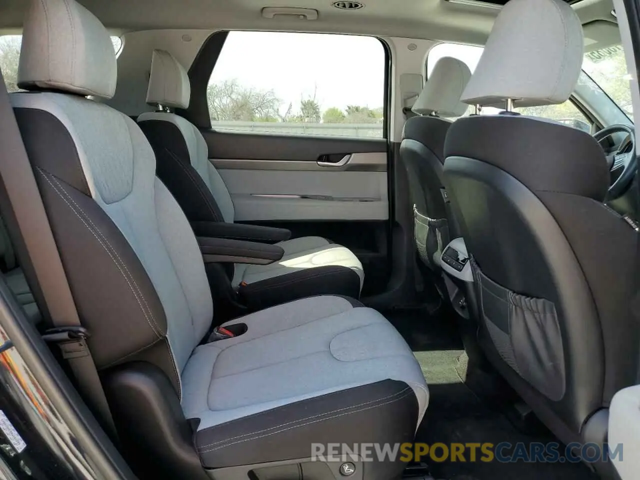 12 Photograph of a damaged car KM8R2DHE8NU464299 HYUNDAI PALISADE 2022