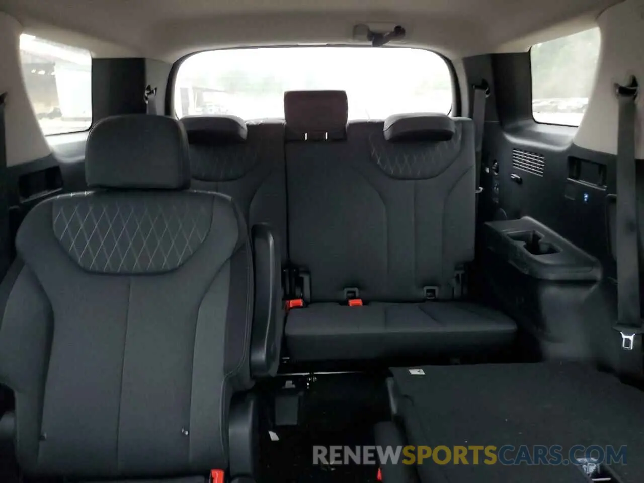 10 Photograph of a damaged car KM8R34HE4NU405828 HYUNDAI PALISADE 2022