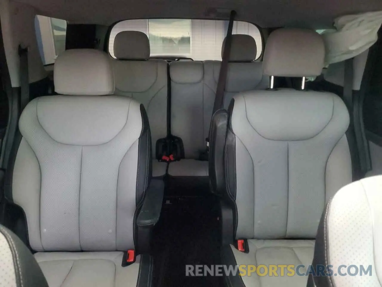 10 Photograph of a damaged car KM8R34HE6NU393861 HYUNDAI PALISADE 2022