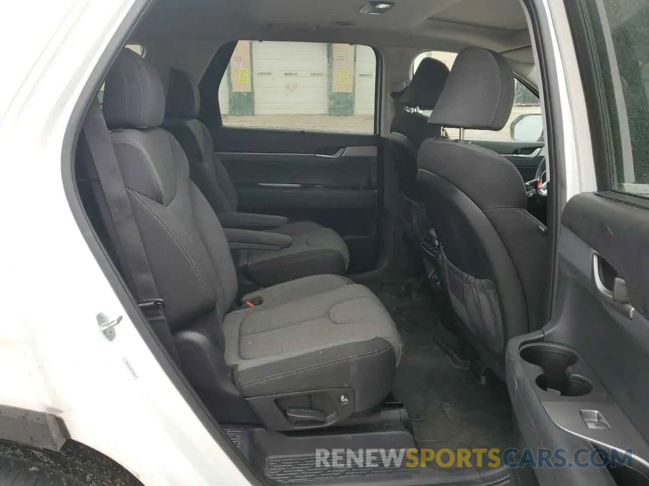 11 Photograph of a damaged car KM8R3DHE0NU385612 HYUNDAI PALISADE 2022