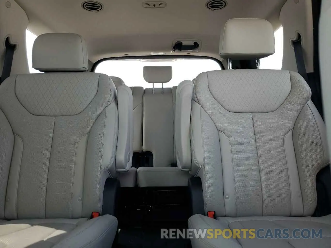 10 Photograph of a damaged car KM8R44HE6NU338369 HYUNDAI PALISADE 2022