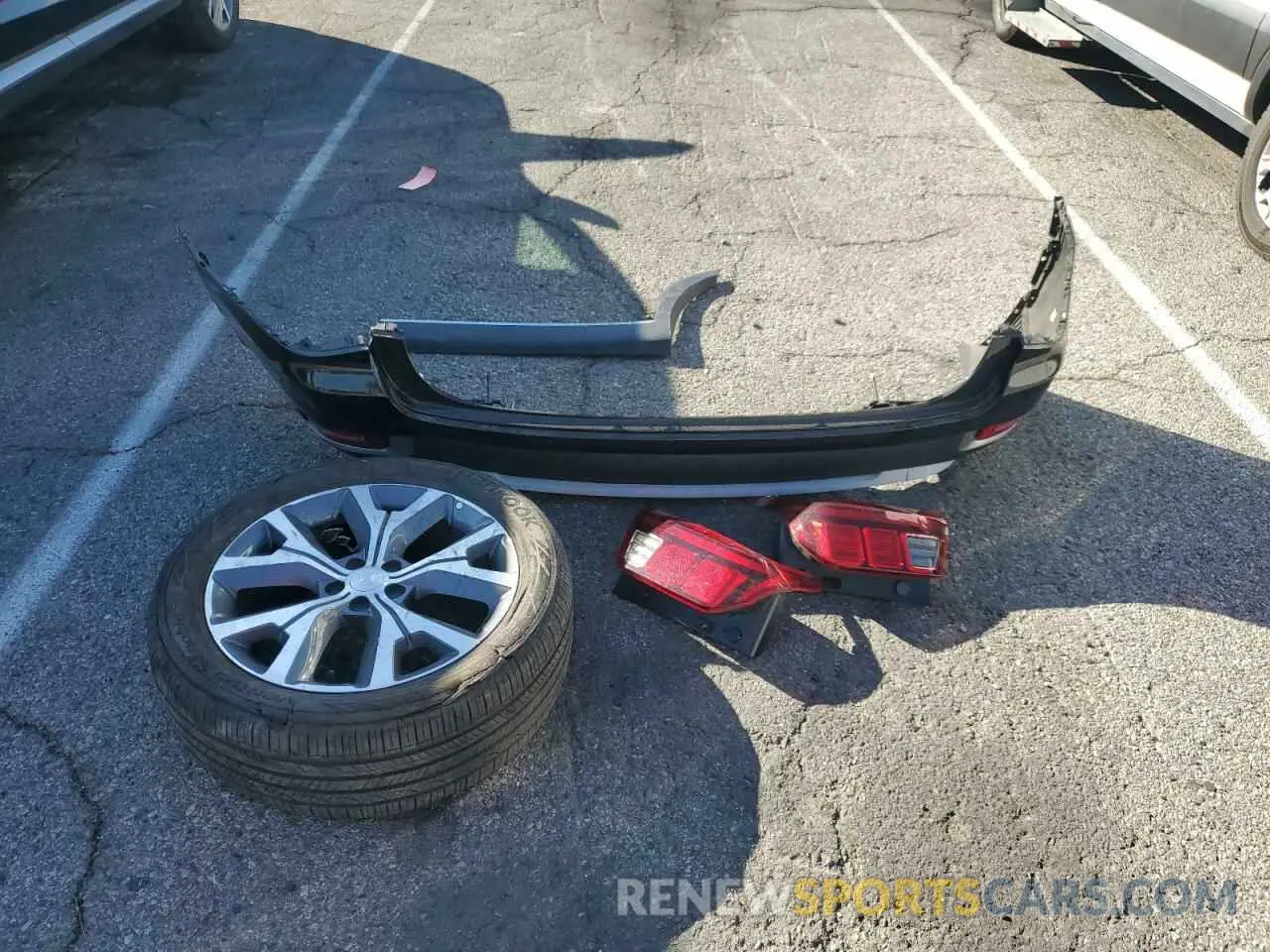 13 Photograph of a damaged car KM8R44HE6NU381514 HYUNDAI PALISADE 2022