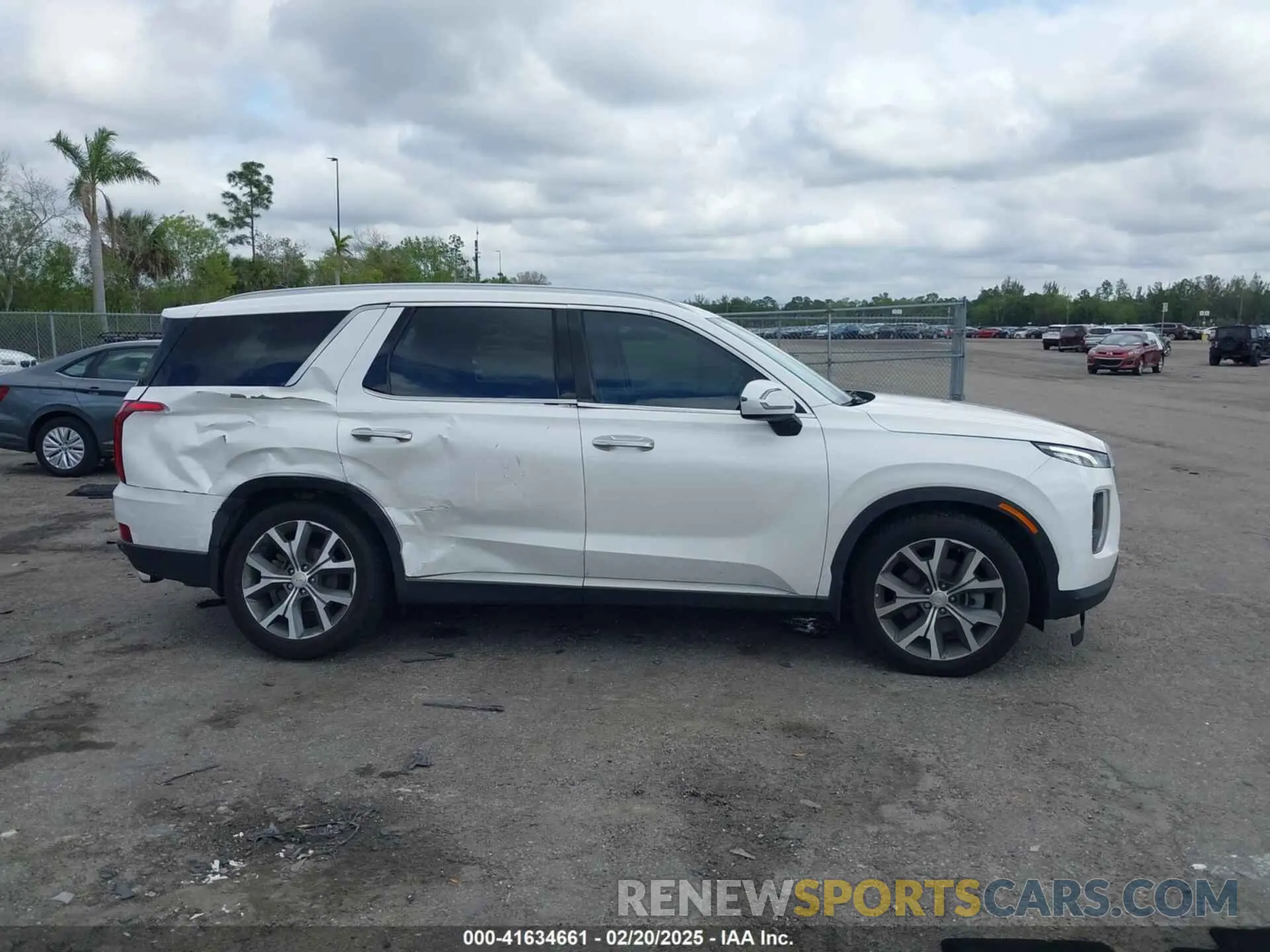 14 Photograph of a damaged car KM8R44HE8NU473904 HYUNDAI PALISADE 2022