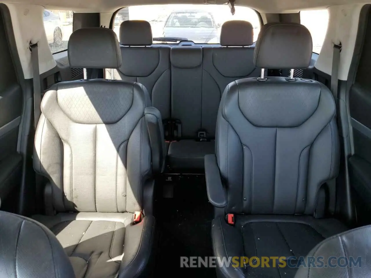 10 Photograph of a damaged car KM8R4DHE4NU423436 HYUNDAI PALISADE 2022