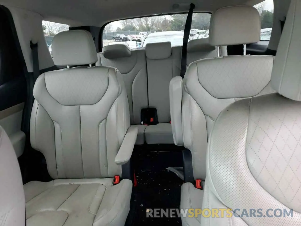 10 Photograph of a damaged car KM8R4DHE7NU342866 HYUNDAI PALISADE 2022