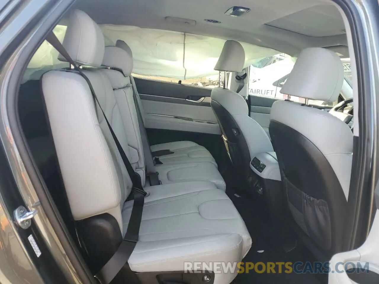 10 Photograph of a damaged car KM8R4DHE9NU384200 HYUNDAI PALISADE 2022