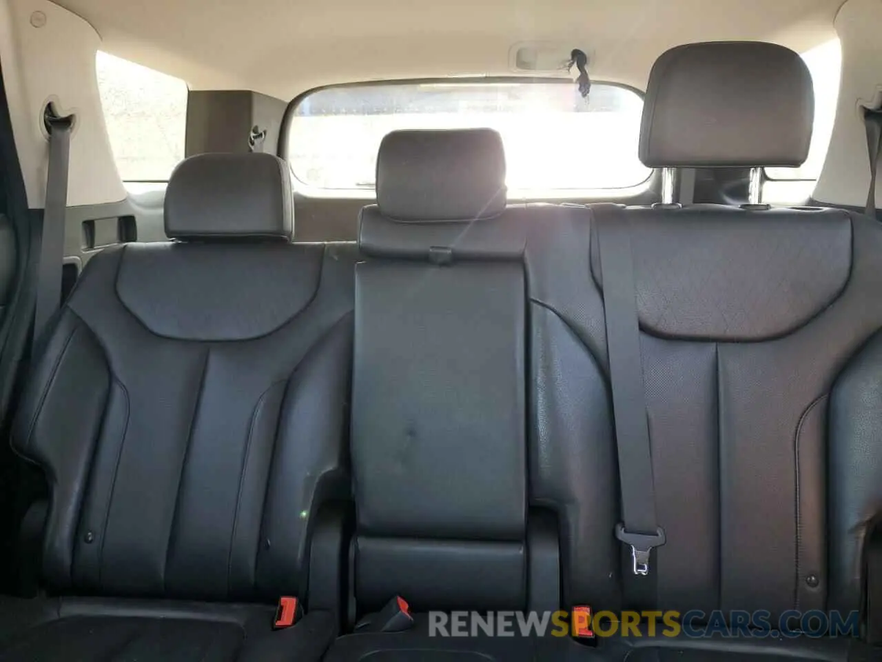 10 Photograph of a damaged car KM8R4DHE9NU415249 HYUNDAI PALISADE 2022